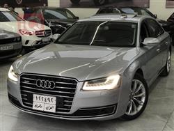 اودي A8